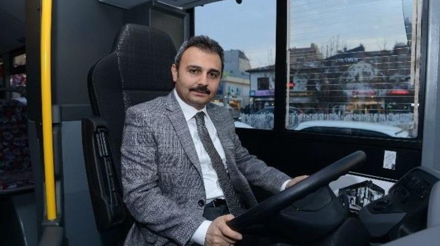 Başkan Külcü Örnek Halk Otobüsünü İnceledi