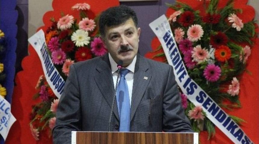 T&uuml;rkiye Muhtarlar Konfederasyonu Genel Başkanı H&uuml;seyin Akdeniz: