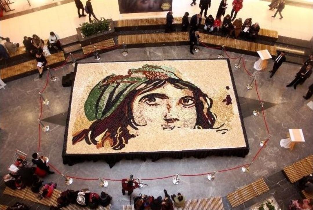 Baklavadan Mozaik İle D&uuml;nya Rekoru