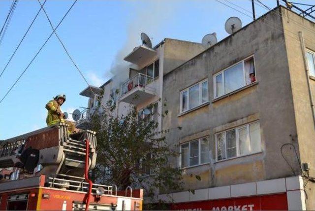 Babasına Kızıp Evi Yaktı Iddiası