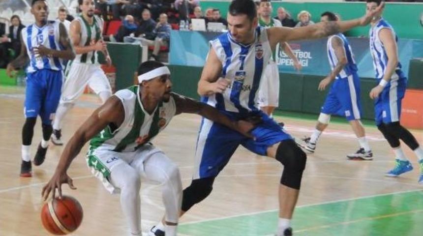 Yeşilgiresun Belediyespor-Demir İnşaat B&uuml;y&uuml;k&ccedil;ekmece:100-72