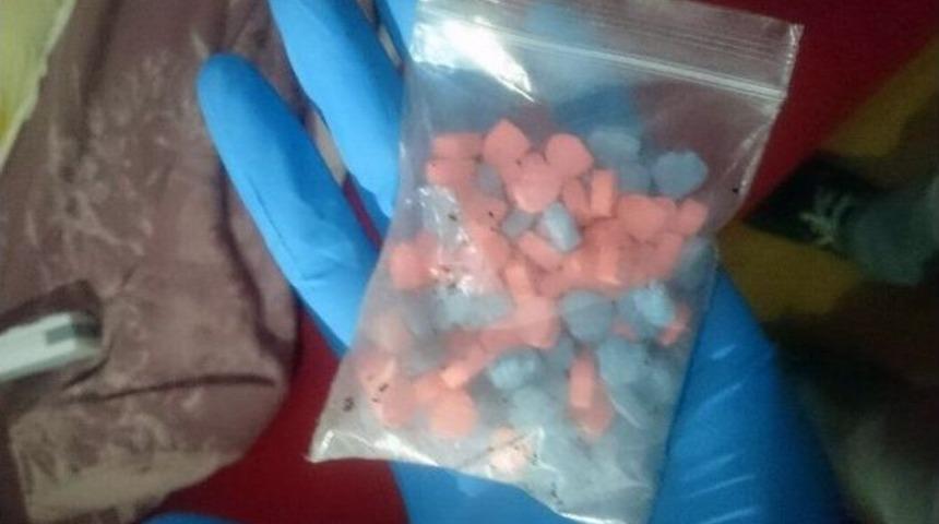 Ereğli&rsquo;de Uyuşturucu Operasyonu: 5 G&ouml;zaltı