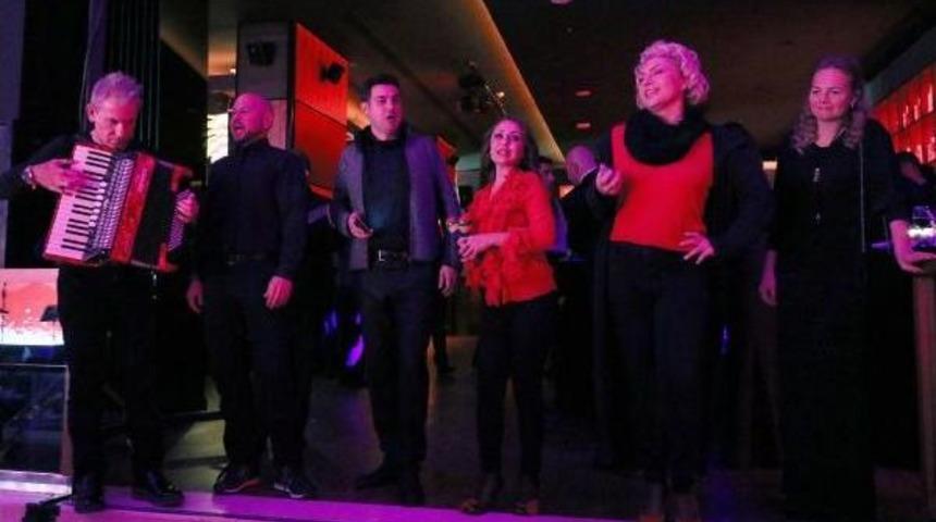 Tamince: B&uuml;t&uuml;n D&uuml;nya Antalya'da Ka&ccedil; Otelci Batacak Diye Bekliyordu