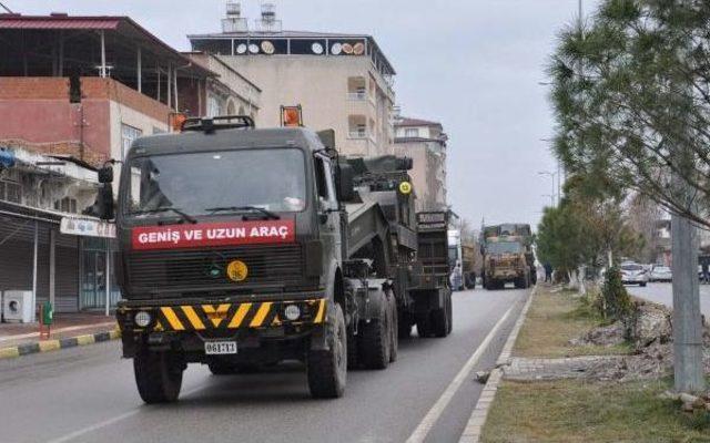 Suriye Sınırına 'fırtına Obüsü' Sevkiyatı