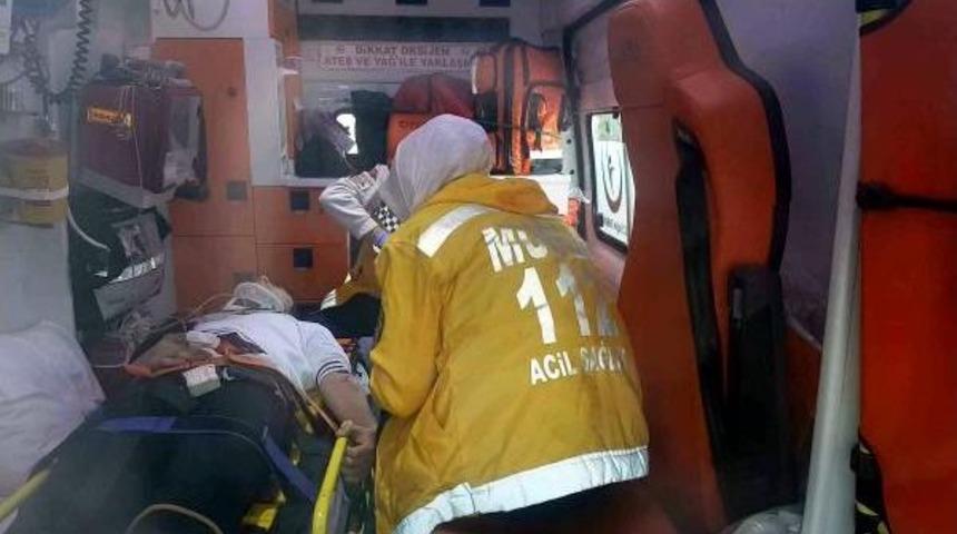 Evin Bah&ccedil;esine D&uuml;şen Otomobilden Yara Almadan &Ccedil;ıktı