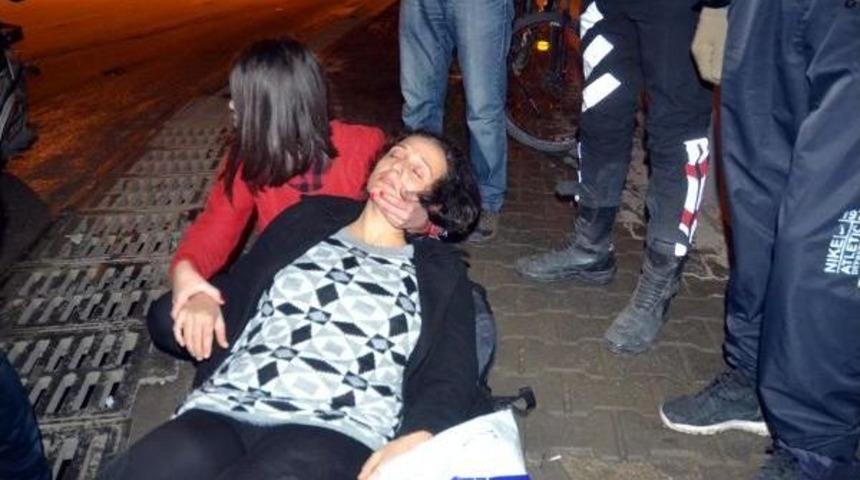 İşitme Engelli Kadını Taciz Edip, &Ccedil;antasını &Ccedil;almak Istedi