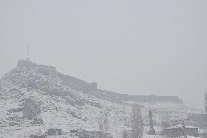 Kars’ta Yoğun Kar Yağışı G3