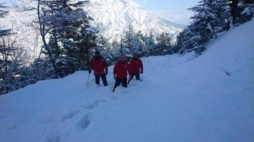 Mahsur Kalan Yaylacılar Kurtarıldı