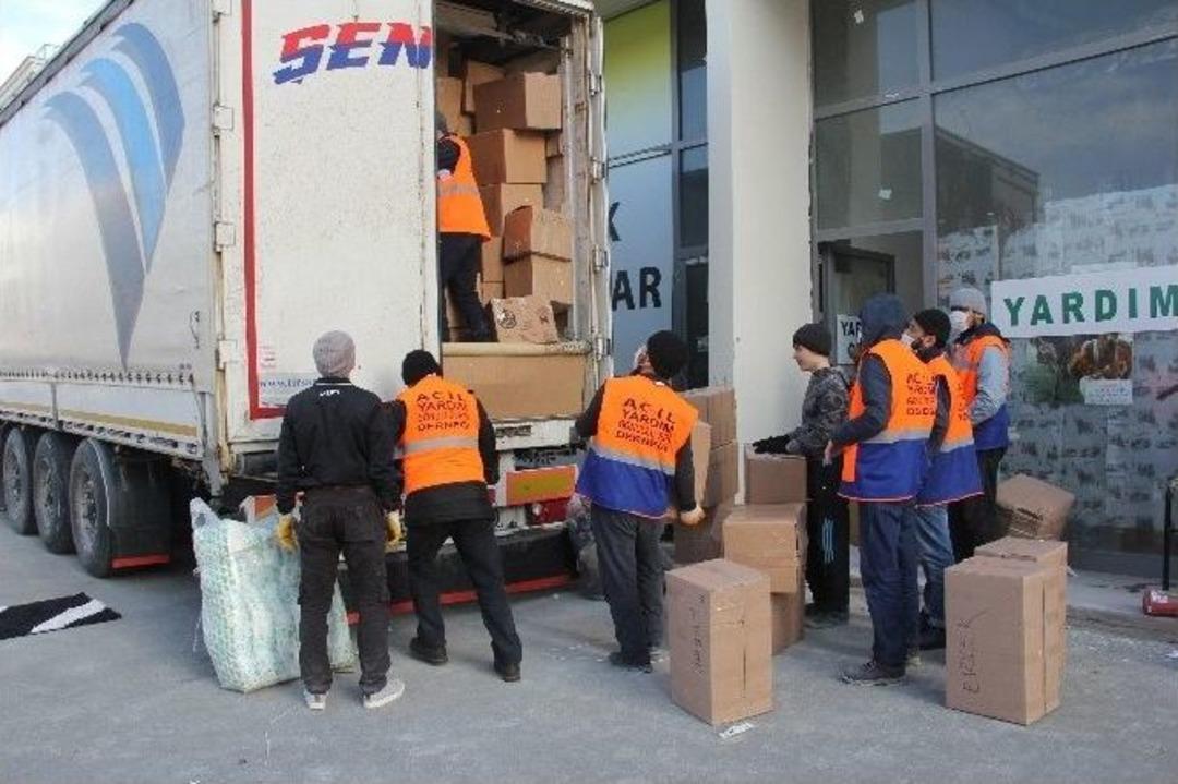 Yardım G&ouml;n&uuml;ll&uuml;leri Derneği Halep İ&ccedil;in Harekete Ge&ccedil;ti