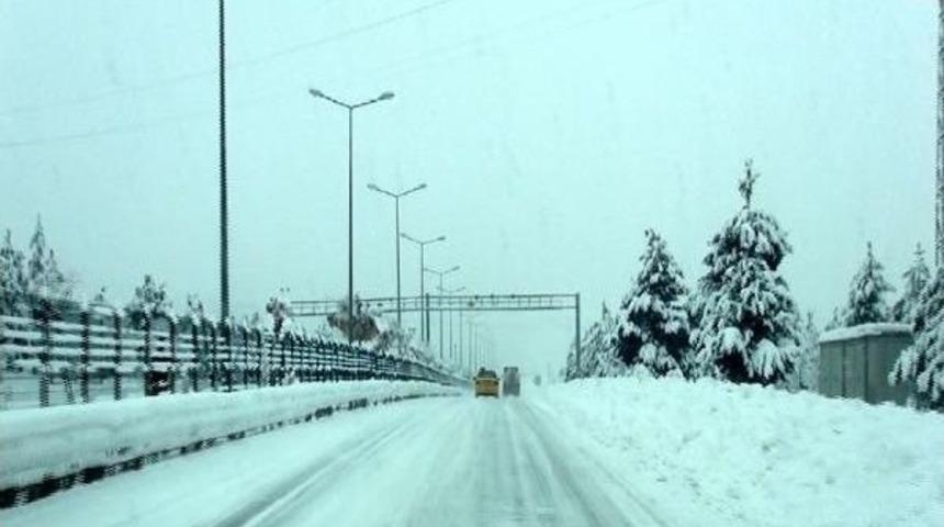 Bing&ouml;l'de 150 K&ouml;y Yolu Ulaşıma Kapandı