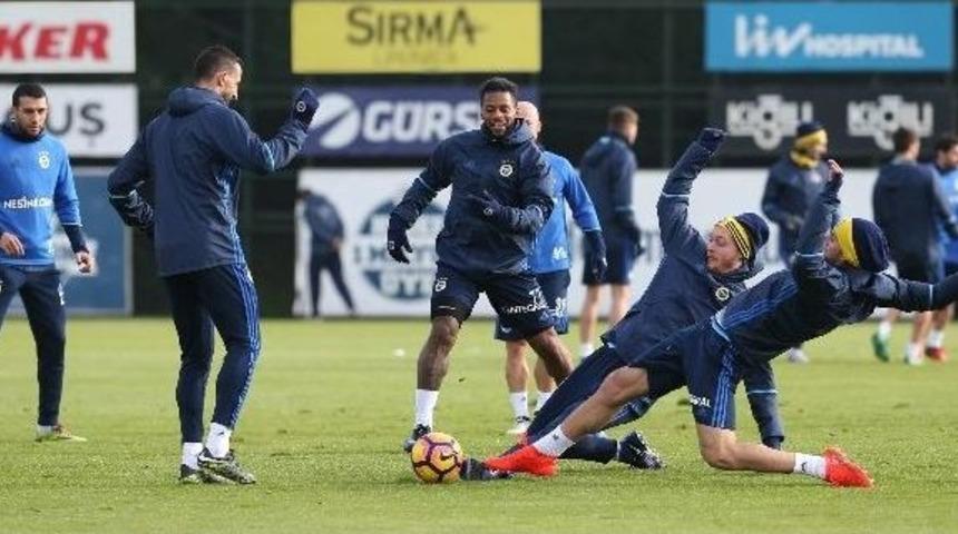 Fenerbah&ccedil;e, Trabzonspor Ma&ccedil;ı Hazırlıklarını Tamamladı