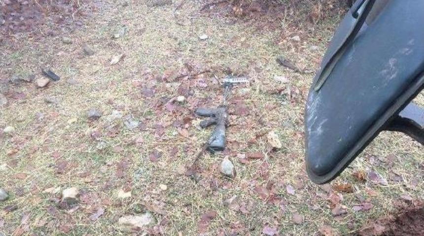 Diyarbakır'da 1 Pkk'lı Ter&ouml;rist &Ouml;ld&uuml;r&uuml;ld&uuml;