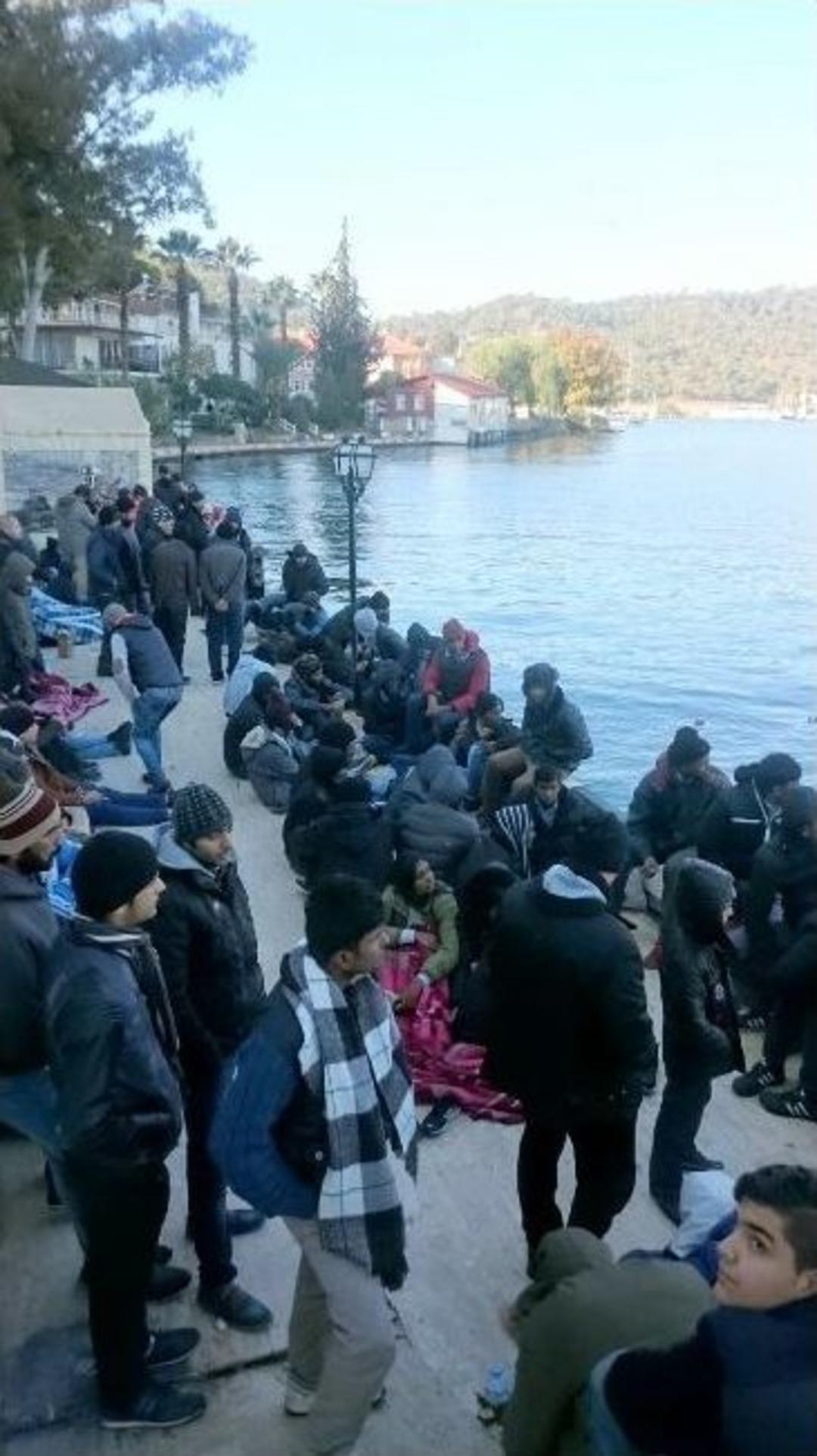 Fethiye&rsquo;de 260 Ka&ccedil;ak G&ouml;&ccedil;men Yakalandı