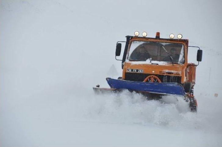 Kars’ta Karayollarının Karla Mücadelesi G2