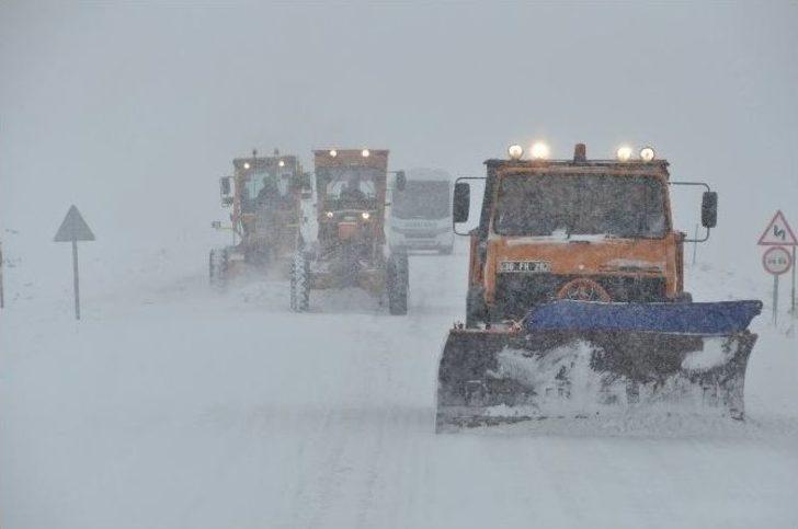 Kars’ta Karayollarının Karla Mücadelesi G3