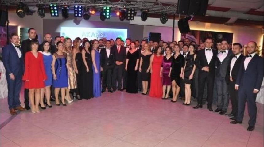 Okt Trailer&rsquo;den &Ccedil;alışanlarına Yılbaşı Kutlaması