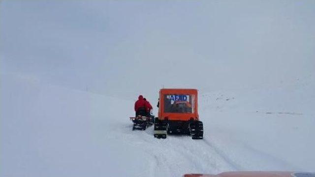 Muş'ta Karda Mahsur Hamile Kadın Için Seferberlik