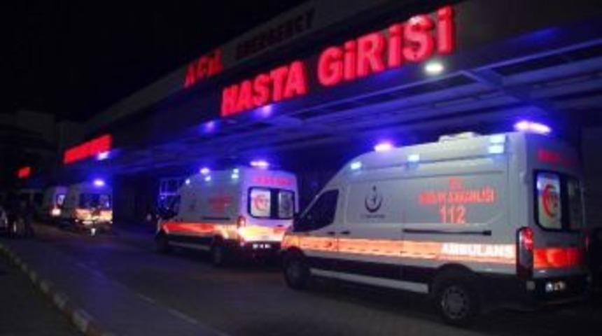 Azez&rsquo;de Suriyeli Ailenin &Ccedil;adırı Yandı: 1 &Ouml;l&uuml;, 4 Yaralı