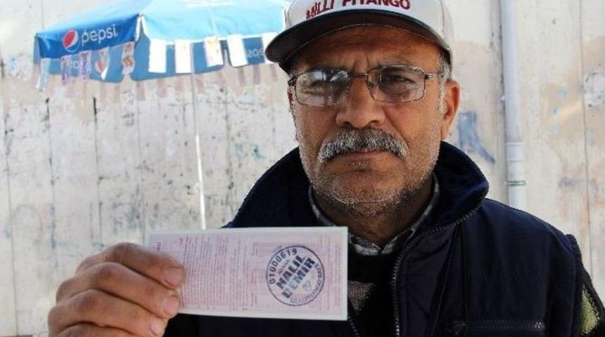 Seyyar Milli Piyango Bayisine Hırsız Şoku