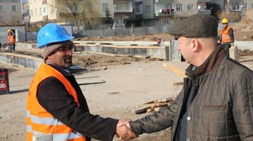 &Ccedil;olakbayrakdar, Yeni Nesil Pazar Yerlerinin Projesini İnceledi