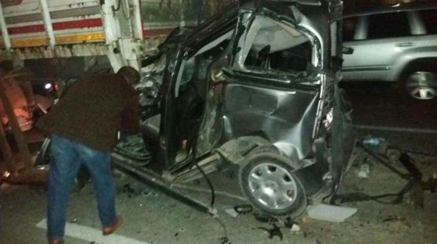 Mersin&rsquo;de Zincirleme Trafik Kazası: 1 Yaralı