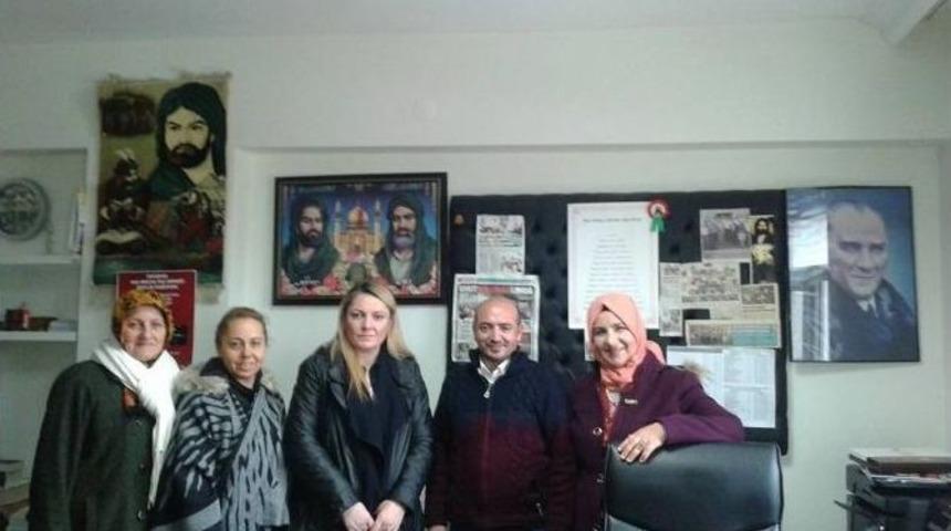 Ak Parti Eskişehir İl Kadın Kollarından Hacı Bektaşı Veli Derneğine Ziyaret