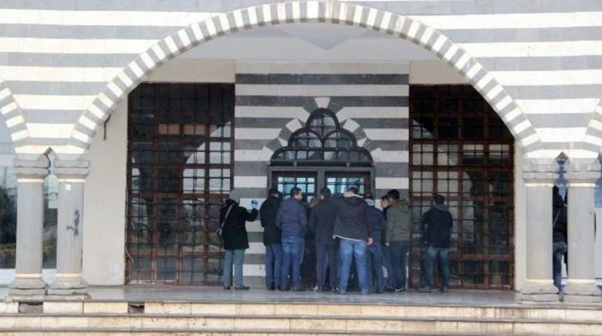 Dtk&rsquo;nın Boş Binasında Arama Yapıldı