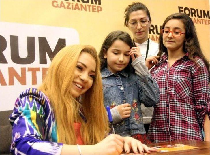 Gaziantep’te Ece Seçkin’den Teröre Tepki G3