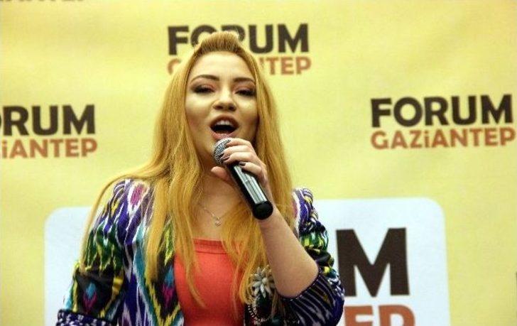 Gaziantep’te Ece Seçkin’den Teröre Tepki G4