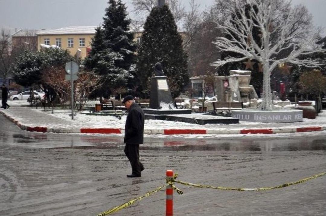 Kırklareli&rsquo;nde Kar Yağışı