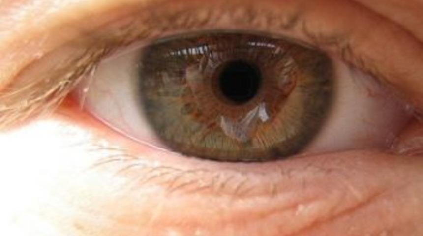 Retina Hastalıklarına Dikkat