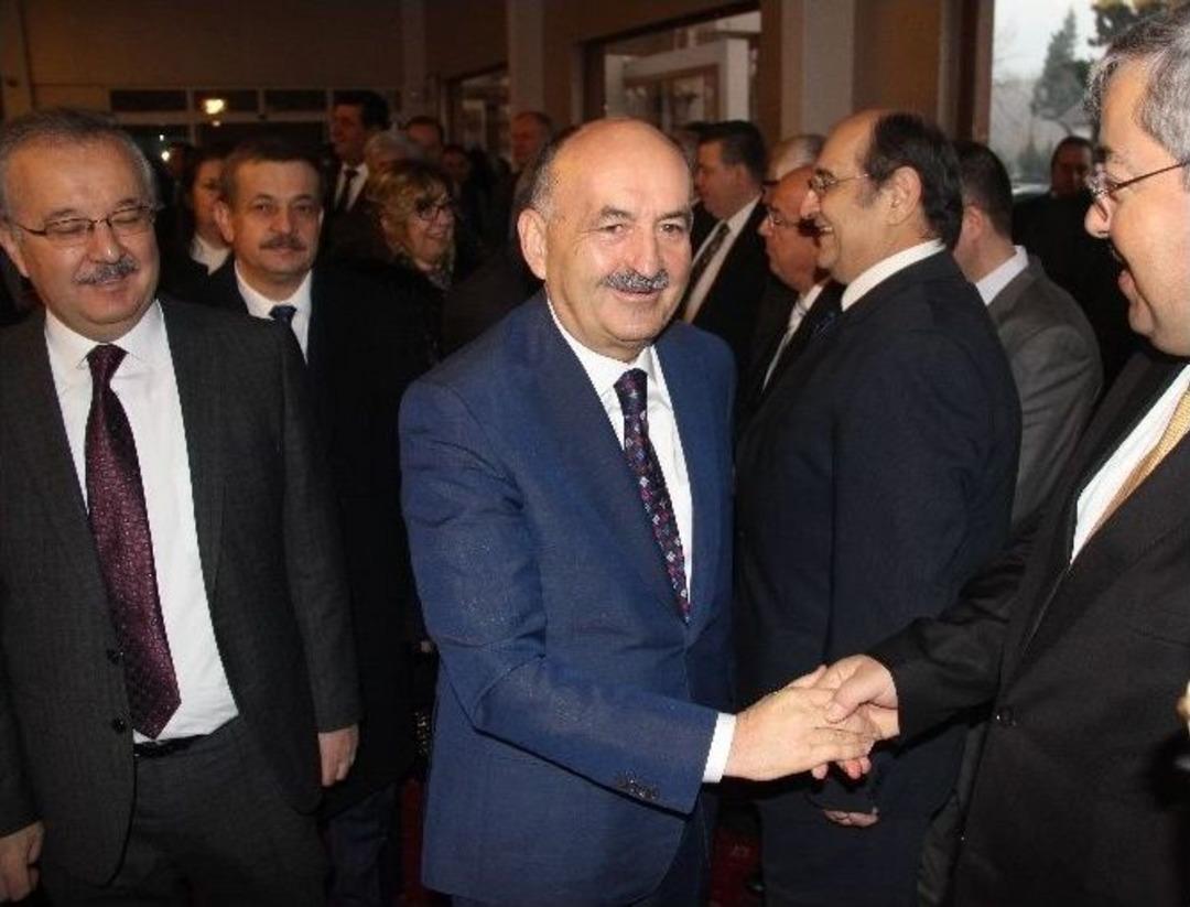 Bakan M&uuml;ezzinoğlu&rsquo;ndan Alkol A&ccedil;ıklaması