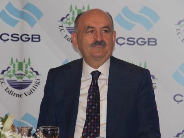 Bakan Müezzinoğlu'dan Alkol Zammına İnönü'lü Cevap