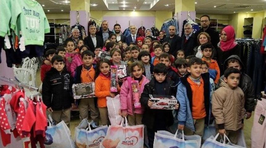 Halepli &Ccedil;ocukların Y&uuml;zleri G&uuml;ld&uuml;