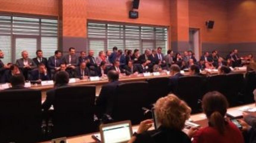 Anayasa Komisyonu Milletvekillerinin Yoğun İlgisiyle Toplandı