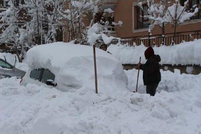 Muş'ta Okullar Tatil