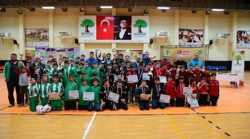 Şehitkamil&rsquo;de Alkışlar Altın Kramponlara