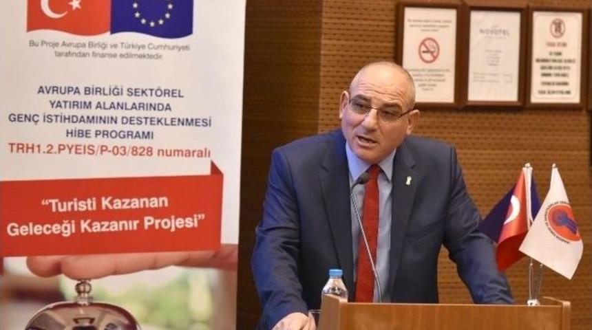 &rsquo;turisti Kazanan, Geleceği Kazanır Projesi" Eğitim Semineri