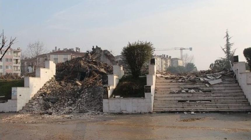 Kongre Merkezi İ&ccedil;in Geri Sayım Başladı