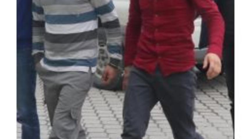 Uyuşturucu Ticaretinden Mahkum Oldu, Kardeşi Beraat Etti