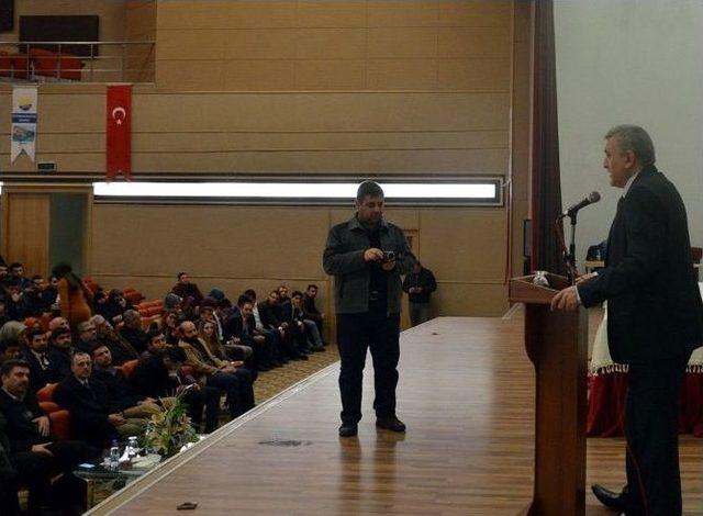 15 Temmuz Gazisi Sabri Ünal Şanlıurfa’da Konferans Verdi