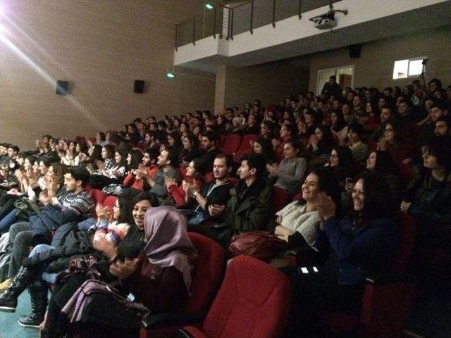 Yabancı Diller Yüksekokulu’nun Hayat Boyu Öğrenmeye Yönelik Etkinlikleri Sürüyor