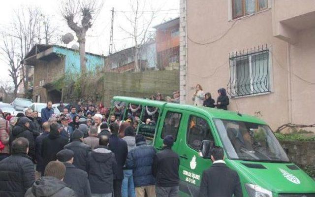 Patronunun Oğlu Tarafından Öldürülen Nihat Bulca Son Yolculuğuna Uğurlandı (1)