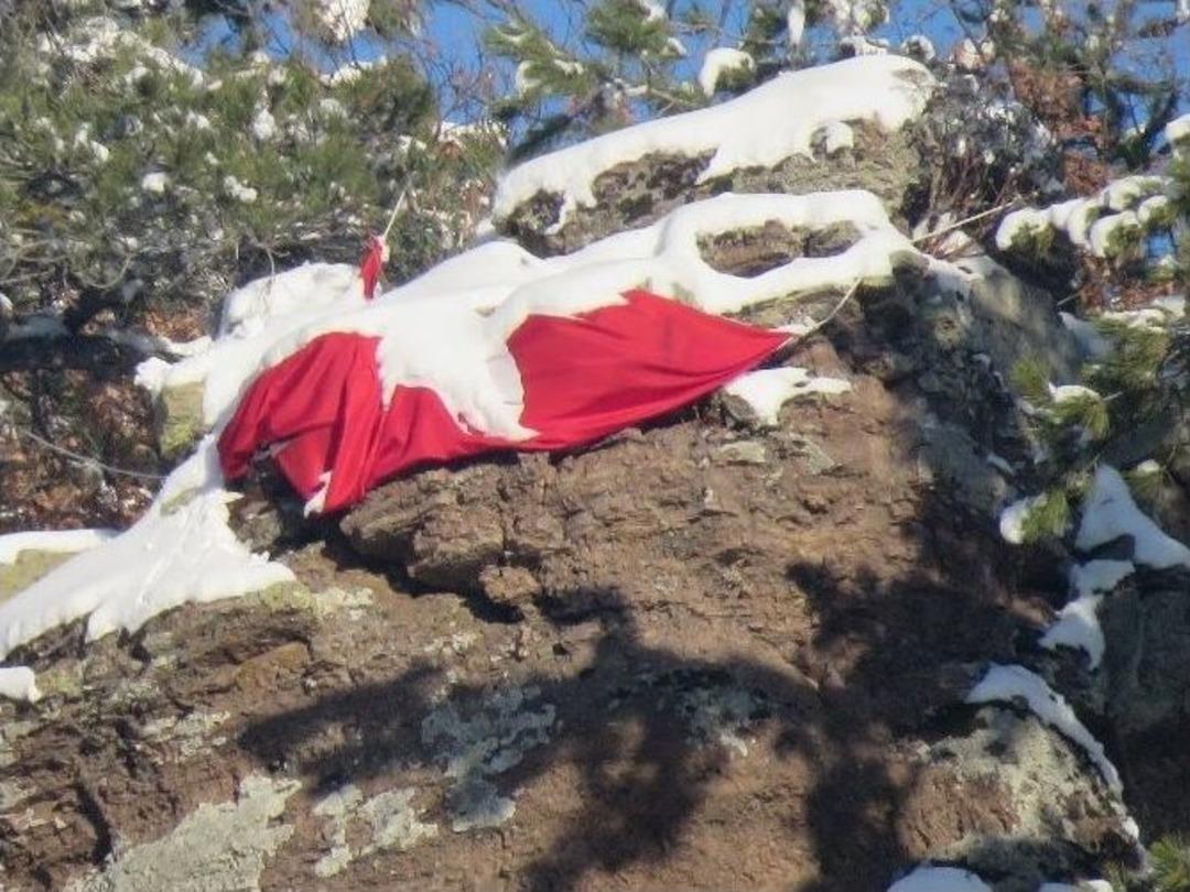 Bayrak Aşkı B&ouml;yle Olur