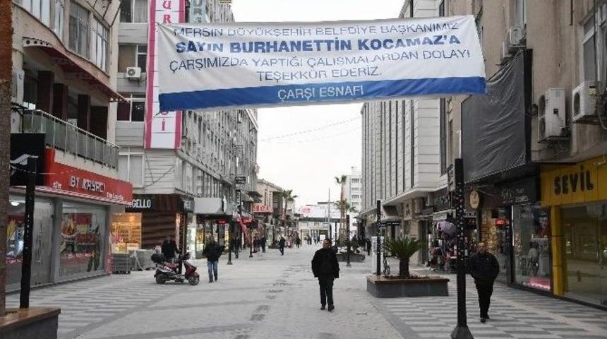 Esnaftan B&uuml;y&uuml;kşehir Belediyesi&rsquo;ne Afişli Teşekk&uuml;r