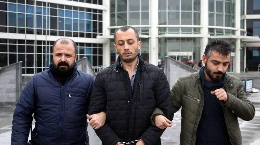 &rsquo;&ccedil;alış&rsquo; Diyen Babasını Av T&uuml;feği İle &Ouml;ld&uuml;rd&uuml;