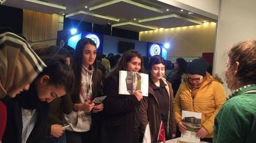 B&uuml;lent Ecevit &Uuml;niversitesi Ankara &Uuml;niversite Tanıtım Fuarı&rsquo;na Katıldı