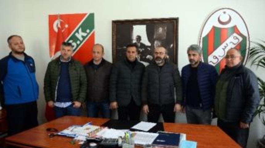 Karşıyaka’da İstifa Depremi