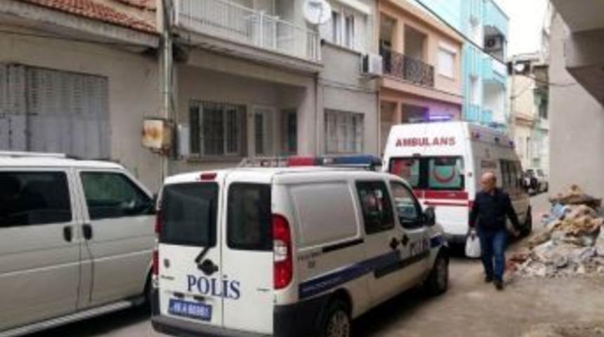 Yaşlı Kadın Evinde &Ouml;l&uuml; Bulundu