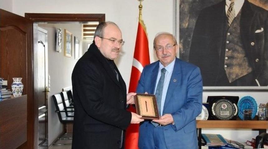 Eski Ak Parti İl Başkanı Ak&ccedil;ay&rsquo;dan, Başkan Albayrak&rsquo;a Ziyaret